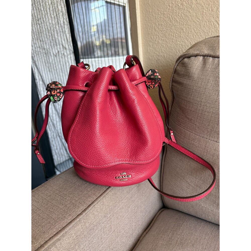 COACH F57543 Petal Pebbled Leather Bucket Drawstring Bag Pink Limited Edition